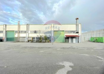 Esterno - Capannone VIA GIUSEPPE DI VITTORIO
 
19, Firenze - foto 2