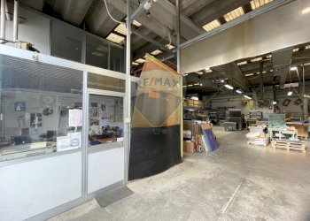 Ingresso principale - Capannone VIA GIUSEPPE DI VITTORIO
 
19, Firenze - foto 4