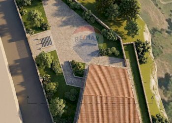 Casa all\'aperto - Terreno edificabile Via madre chiesa
 
26, Scaletta Zanclea - foto 2