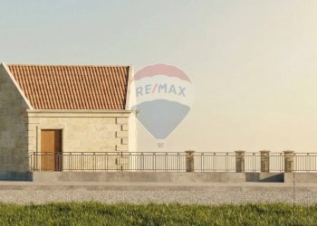 Casa all\'aperto - Terreno edificabile Via madre chiesa
 
26, Scaletta Zanclea - foto 5