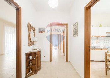 Hall / corridoio - Appartamento Via Etna
 
132, Riposto - foto 1