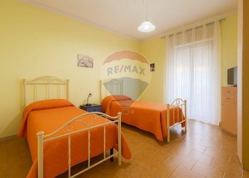 Camera / camera da letto - Appartamento Via Etna
 
132, Riposto - foto 10