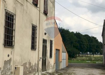 Casa all\'aperto - Casa semi indipendente Via Argine Po
 
114, San Benedetto Po - foto 11