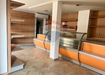 Dispensa di stoccaggio - Locale Commerciale Sovere - foto 2