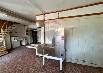 Palestra - Locale Commerciale Sovere - foto 12