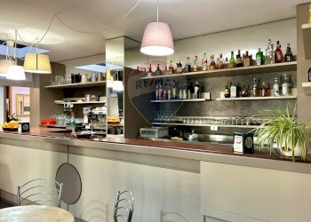 Cucina - Locale Commerciale Darfo Boario Terme - foto 14