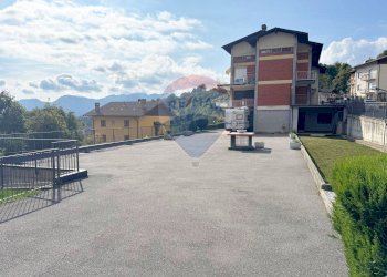 Edificio all\'aperto - Casa semi indipendente Dossena - foto 4