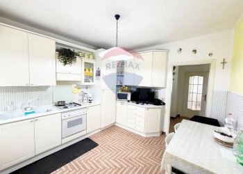 Cucina - Casa semi indipendente Dossena - foto 9