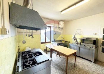 Cucina - Casa semi indipendente Dossena - foto 23