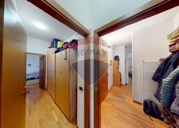 Hall / corridoio - Appartamento Via Beppe Fenoglio
 
3, Pavia - foto 16