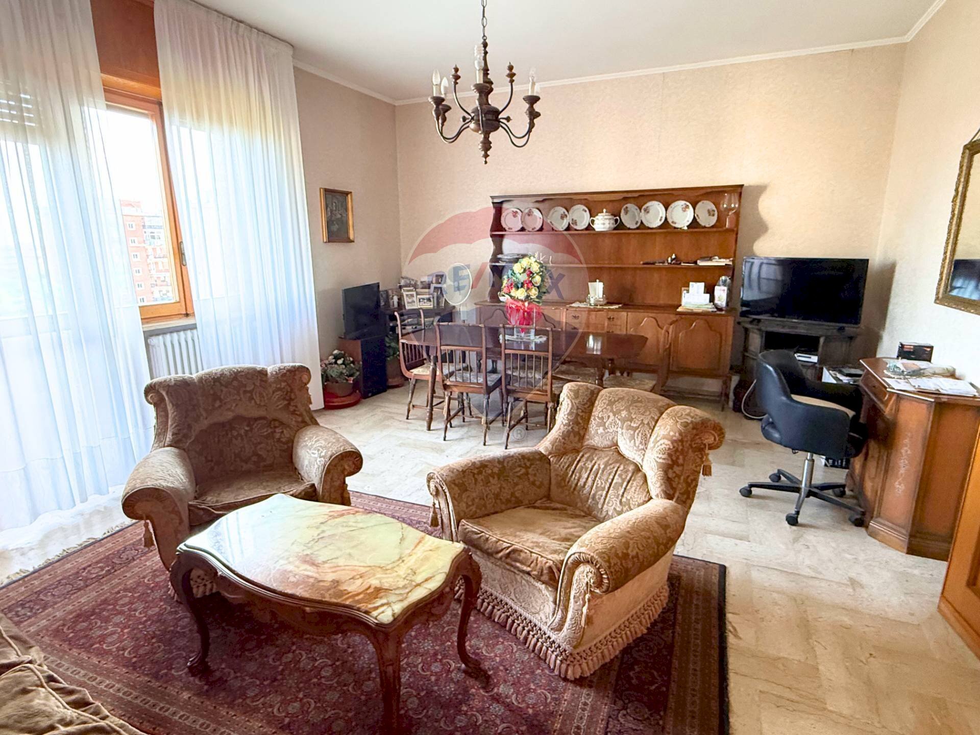 Salone - Three-room apartment Via Vincenzo Gioberti
 
56, Foggia - photo 1