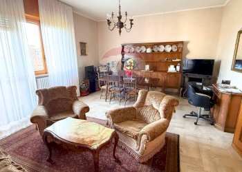 Salone - Trilocale Via Vincenzo Gioberti
 
56, Foggia - foto 1