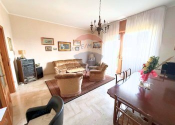 Salone - Trilocale Via Vincenzo Gioberti
 
56, Foggia - foto 2