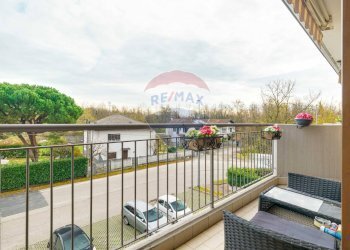 Balcone - Villa Bifamiliare VIA DI VITTORIO
 
29, Samarate - foto 21