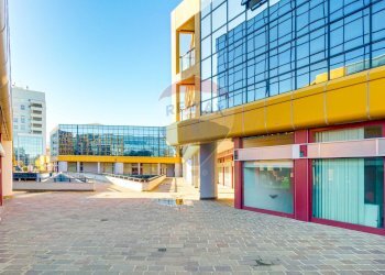 Edificio all\'aperto - Ufficio via V. Veneto
8/A, Gallarate - foto 1