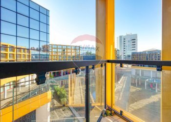 Balcone - Ufficio via V. Veneto
8/A, Gallarate - foto 18