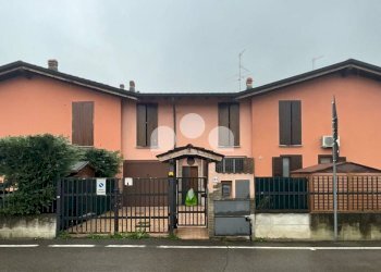 Foto 1 - Villa a Schiera via Campo Gavazzo
 
64, Ricengo - foto 1