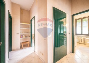 Hall / corridoio - Appartamento Via Vittorio Bottego
 
4, Parma - foto 12