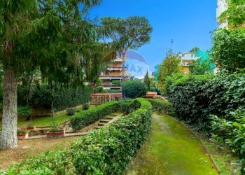 Giardino - Attic Via Casale Ghella
 
45, Roma - photo 29