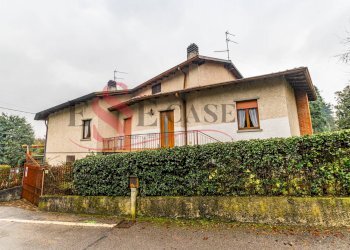 Foto 1 - Villa Via Santo Pezzotta
 
3, Scanzorosciate - foto 1