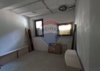 Camera / camera da letto - Trilocale via garibaldi
 
16, Caronno Varesino - foto 12