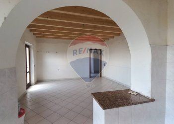 Stanza vuota - Trilocale garibaldi
 
16, Caronno Varesino - foto 8