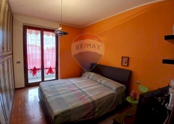 Camera / camera da letto - Villa a Schiera via leoncavallo 4, Vergiate - foto 24