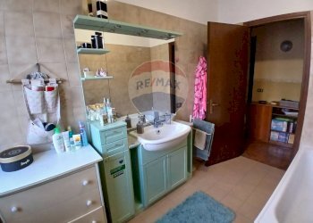 Bagno - Villa a Schiera via leoncavallo 4, Vergiate - foto 25