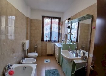 Bagno - Villa a Schiera via leoncavallo 4, Vergiate - foto 26