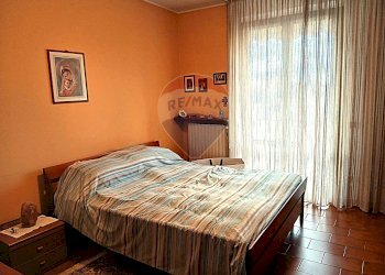 Camera / camera da letto - Villa a Schiera via leoncavallo 4, Vergiate - foto 31