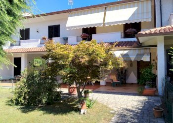 Casa all\'aperto - Terraced Villa via leoncavallo 4
 
4, Vergiate - photo 2