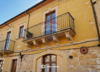 Rendering Edificio all\'esterno - Casa indipendente Via Col. Umberto Maddalena
 
67-69, Ragusa - foto 15