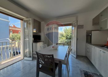 Sala da pranzo - Trilocale via Doberdò
 
34, Scicli - foto 15