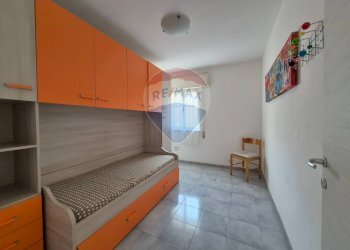 Camera / camera da letto - Trilocale via Doberdò
 
34, Scicli - foto 17