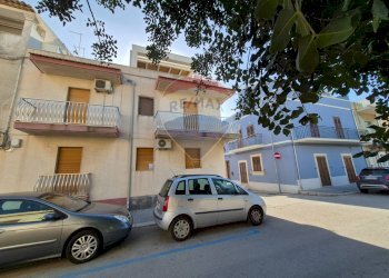 Edificio all\'aperto - Trilocale via Doberdò
 
34, Scicli - foto 23