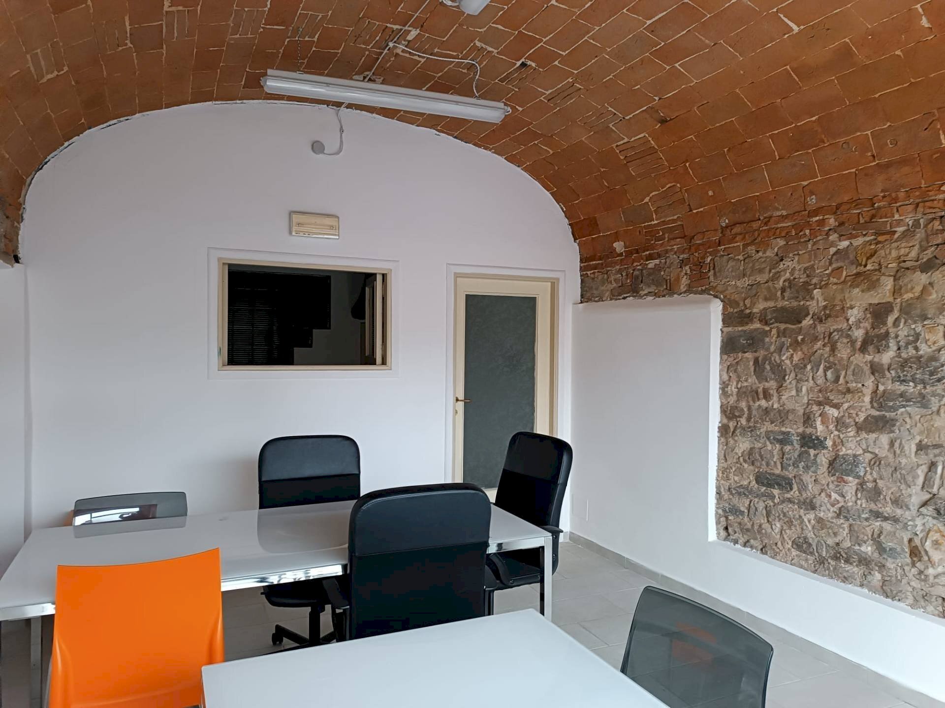 Foto 3 - Commercial Premises lungarno Gambacorti, Pisa - photo 3