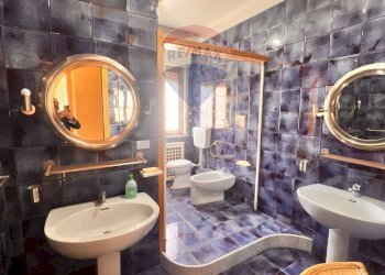 Bagno - Appartamento via Emerico Amari
 
7, Partinico - foto 11