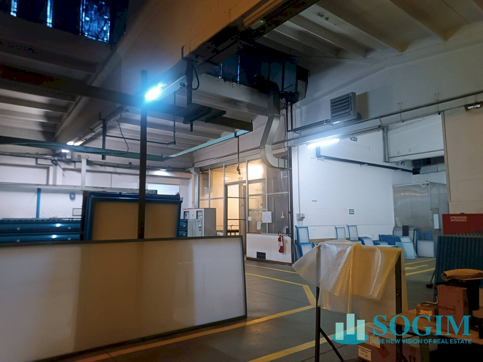 Produzione_12 - Capannone Via Regina
 
115, Fino Mornasco - foto 1