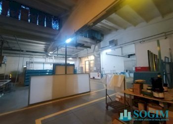 Produzione - Capannone Via Regina
 
115, Fino Mornasco - foto 2