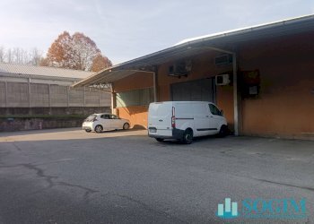 Esterno_1 - Capannone Via Regina
 
115, Fino Mornasco - foto 20