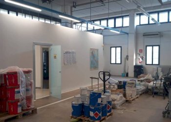 Interno non residenziale - Capannone via Lago di Carezza, Carpi - foto 6