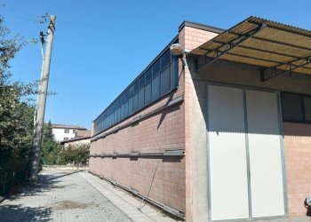 Facciata - Capannone via Marzabotto, Soliera - foto 1