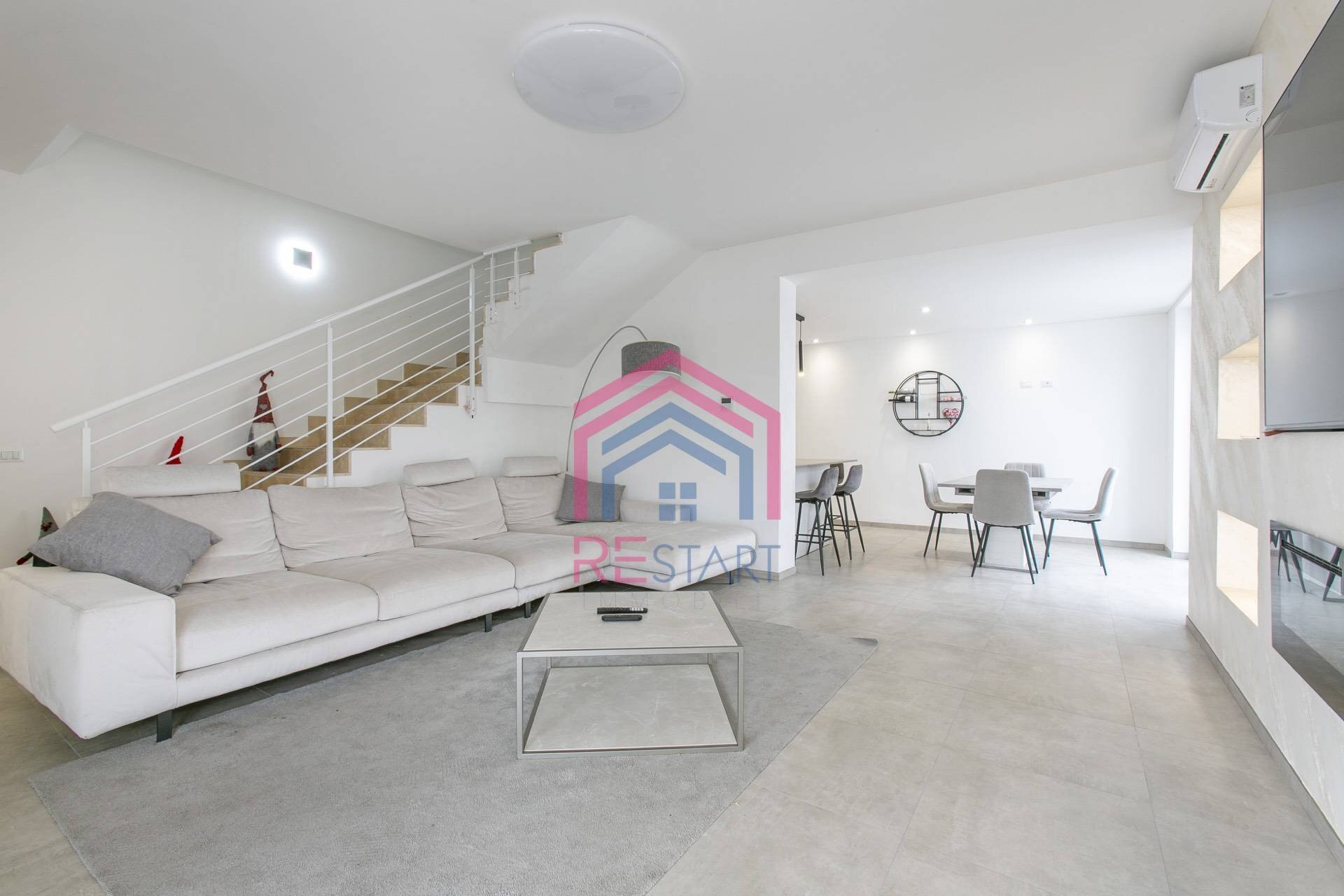 Foto 1 - Semi-detached house via viterbo
 
10, Anzio - photo 1