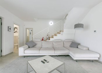 Foto 6 - Semi-detached house via viterbo
 
10, Anzio - photo 6