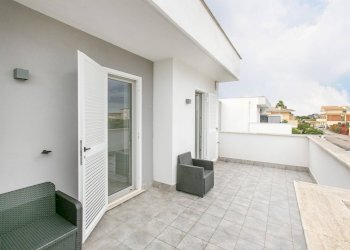 Foto 7 - Semi-detached house via viterbo
 
10, Anzio - photo 7