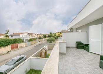 Foto 11 - Semi-detached house via viterbo
 
10, Anzio - photo 11