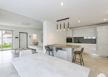 Foto 13 - Semi-detached house via viterbo
 
10, Anzio - photo 13