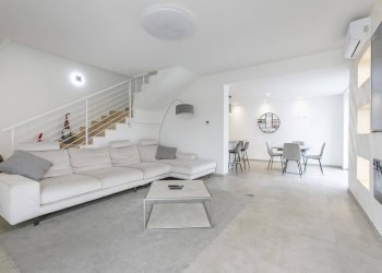 Foto 20 - Semi-detached house via viterbo
 
10, Anzio - photo 20