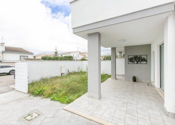 Foto 28 - Semi-detached house via viterbo
 
10, Anzio - photo 28