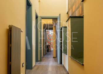 Corridoio - Trilocale via delle Moline, 1, Bologna (zona Irnerio) - foto 8